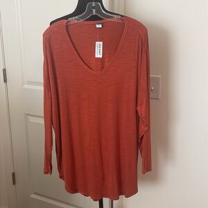 NWT Old Navy Oversized Ultralite All-Day Performance T-shirt Size XL NWT